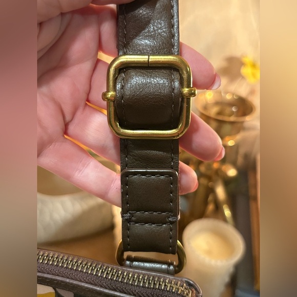 Fossil Leaf print crossbody purse bag canvas with leather trim pockets - Picture 4 of 15